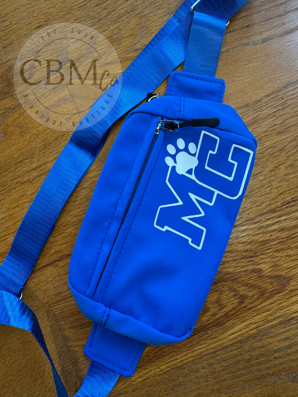 Macon Shoulder Sling